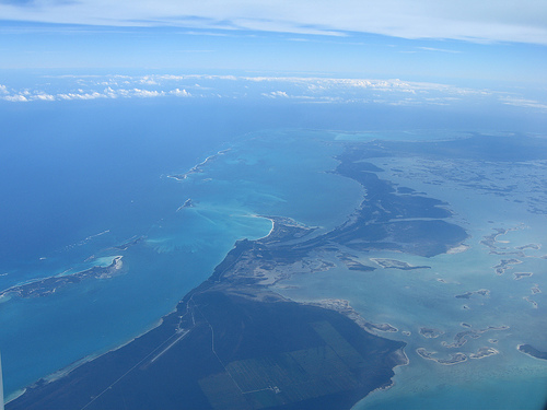 Завораживающие виды океана возле Багамских островов