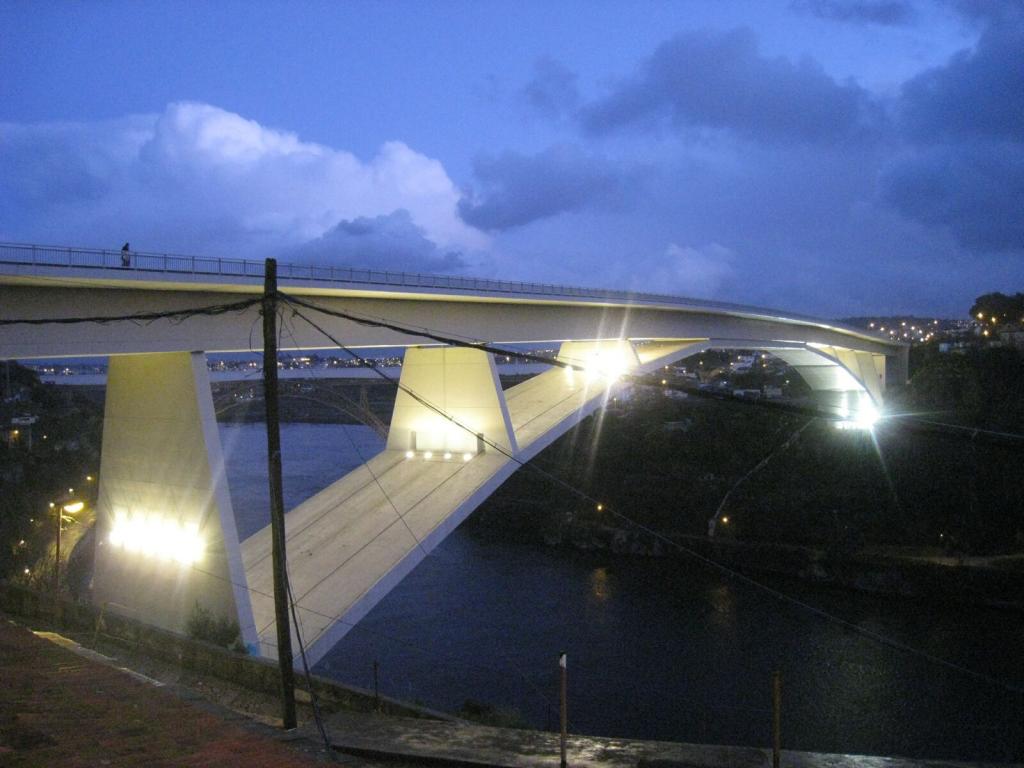 Ponte_do_Infant.2.jpg