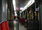 Внутри в автобусе Внутри в автобусе