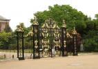 Ворота Кенсингтонского двораца в Лондоне