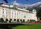 Императорский дворец Хофбург в Инсбруке в Австрии