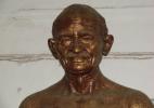 Памятник Махатма Ганди