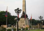 Парк Рисаль в городе Манила на Филиппинах. Памятник