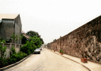 Крепость Интрамурос в городе Манила на Филиппинах. Стена