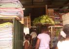 Торговые ряды на рынке Макола, Аккра, Гана