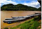 речной транспорт в Лаосе