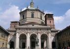 Базилика Сан-Лоренцо-Маджоре в городе Милан в Италии