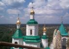 Зеленые купола Свято-Успенской Святогорской лавры 